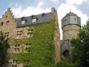 Read more about the article Altes Schloss