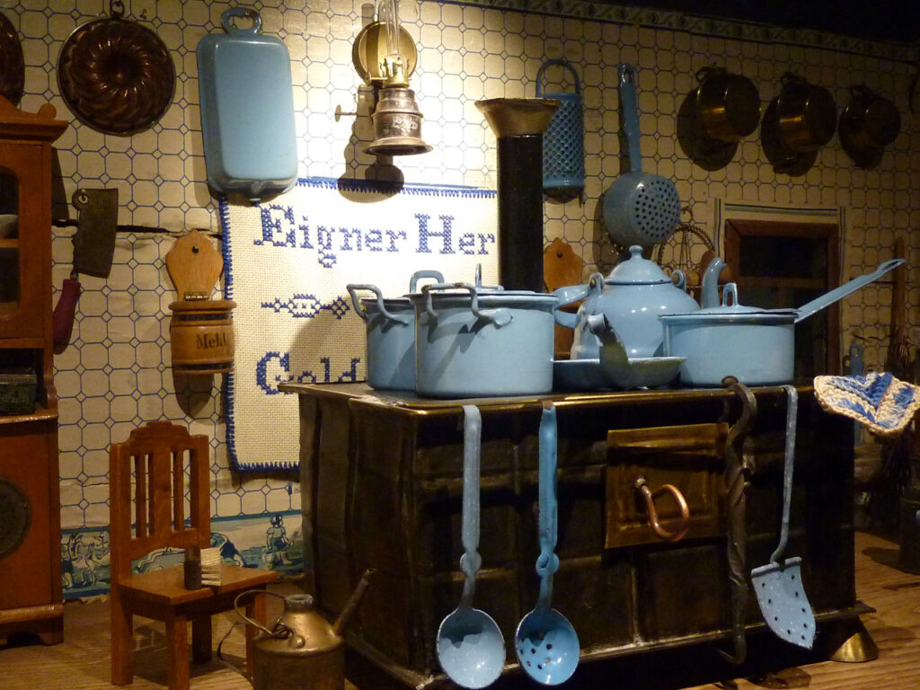 Mehr über den Artikel erfahren Puppenstubenmuseum Laubach