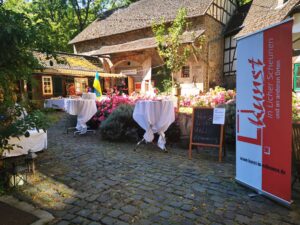 Mehr über den Artikel erfahren Kunst in Licher Scheunen und anderen Orten